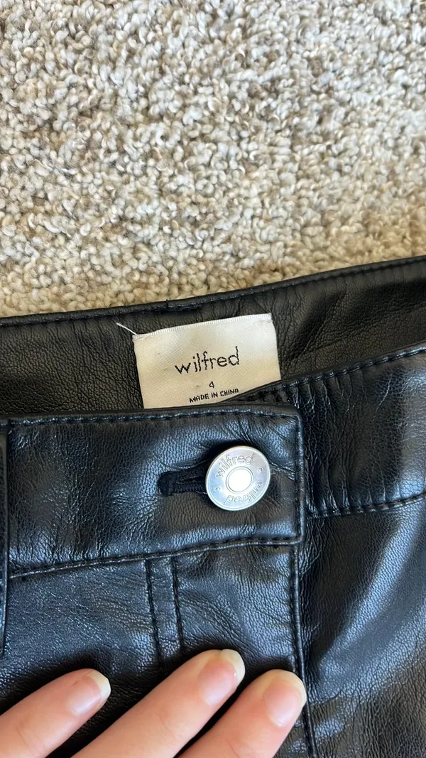 Aritzia Wilfred Leather Pants - Image 3