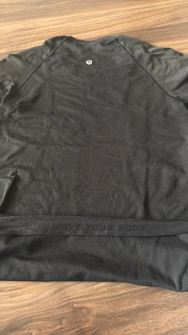 Lululemon black swiftly tech short sleeve - Image 2