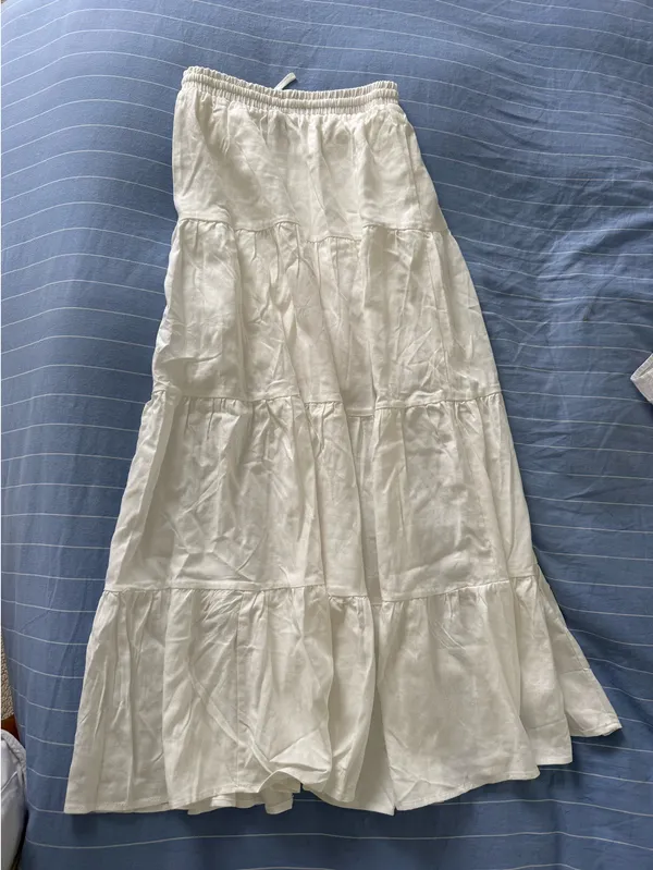White Fox Boutique white maxi skirt 100% cotton- never worn - Image 6