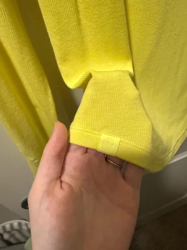 Lululemon Long Sleeve Top - Image 6