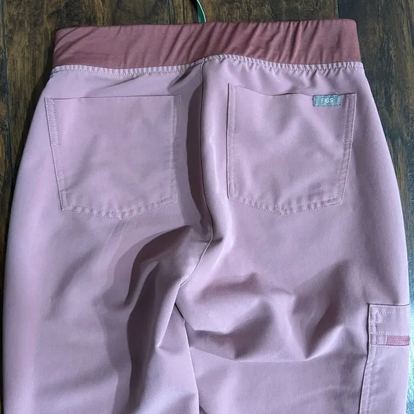 Figs technical collection medical scrubs pink XS - Image 8