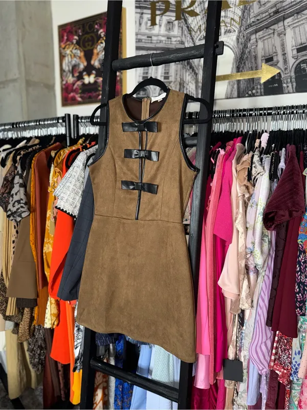 Flat White Faux Suede Bow Trim Sleeveless Mini Dress Brown Womens Small EUC - Image 8