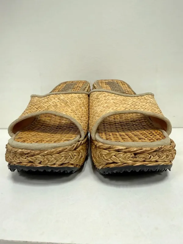 *RARE* Vintage Ananias Rattan Sandals - Image 8