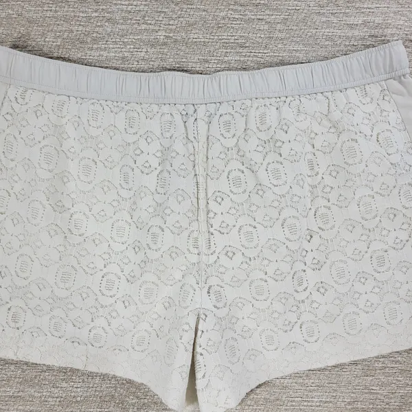 Ann Taylor LOFT Lace Shorts Womens 12 White Loose Elastic Waist Resort Vacation - Image 8