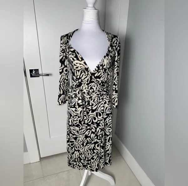 Dress - Image 2