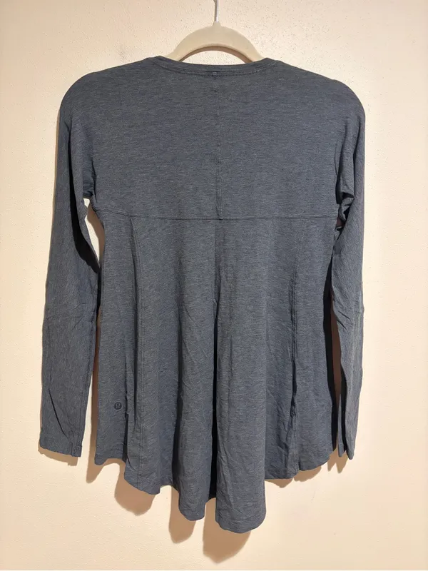 Lululemon Acadia Long Sleeve Heathered Pitch Grey Athletic Active Top Shirt - Image 8