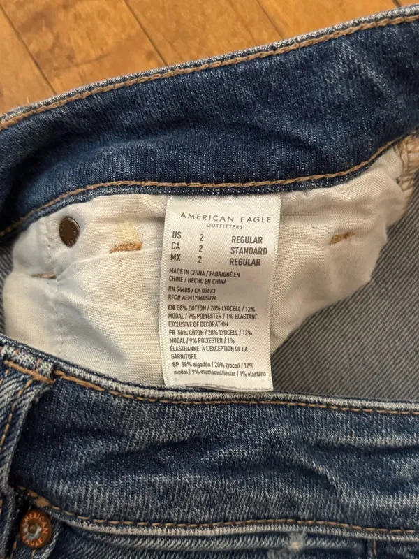 American Eagle Mom Straight Distressed Jeans - Image 4