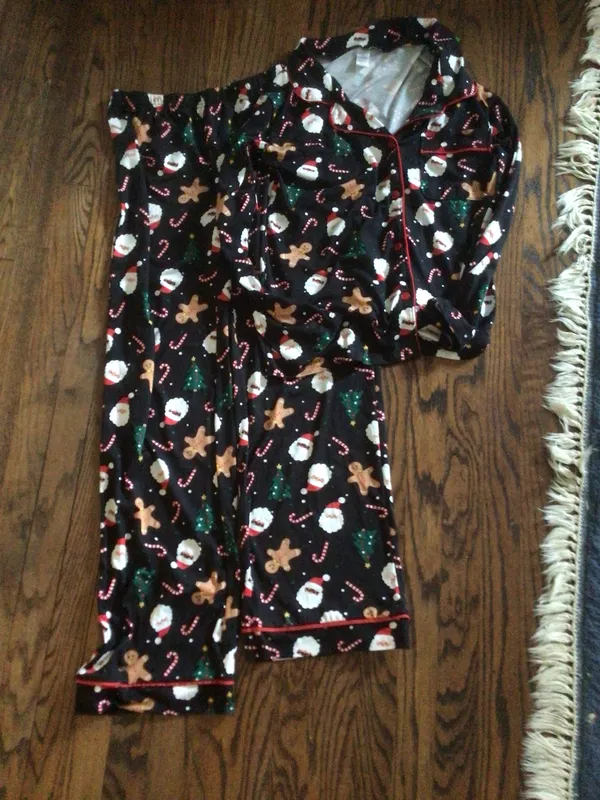 Christmas Pajamas- 2piece Set- Womens Small - Image 2