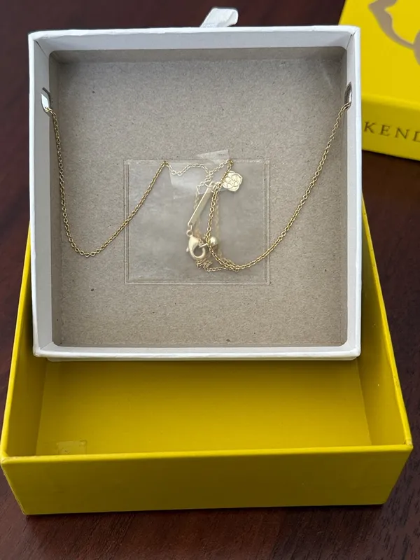 Kendra Scott birthstone June Gold Necklace New - Image 4