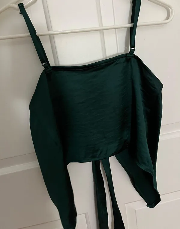 PacSun Emerald Green Satin Tie front Top - Image 5
