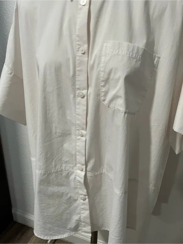 Athleta White Short Sleeve Button Up Shirt Size Medium - Image 2