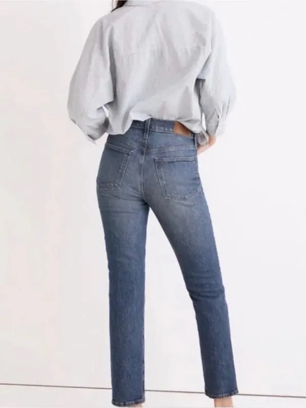 Madewell The Perfect Vintage Crop High-Waist Straight Jeans in Medium Blue, 26 - Image 3