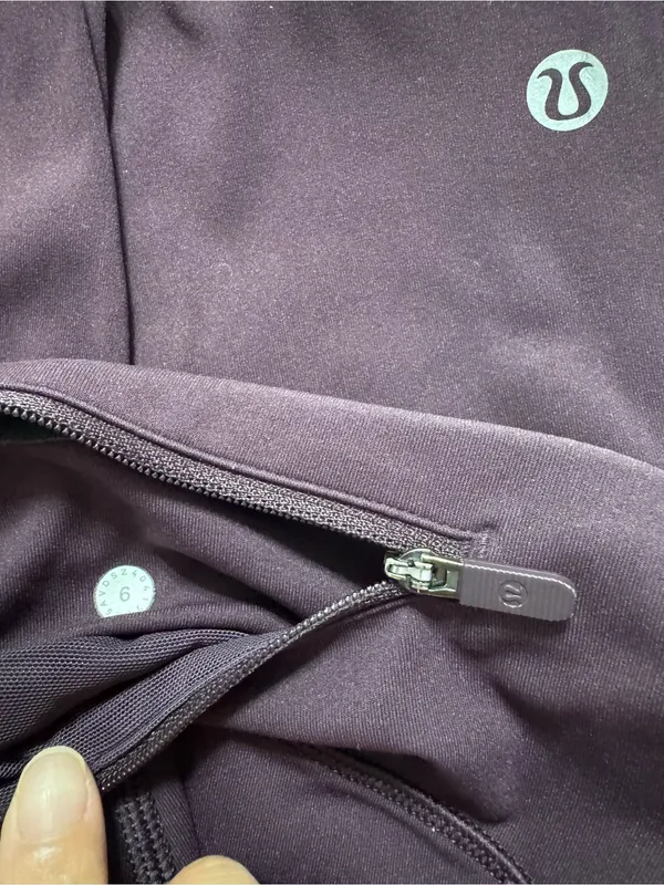 lululemon athletica Side-Pocket Leggings in Plum Purple Size 6 - Image 6