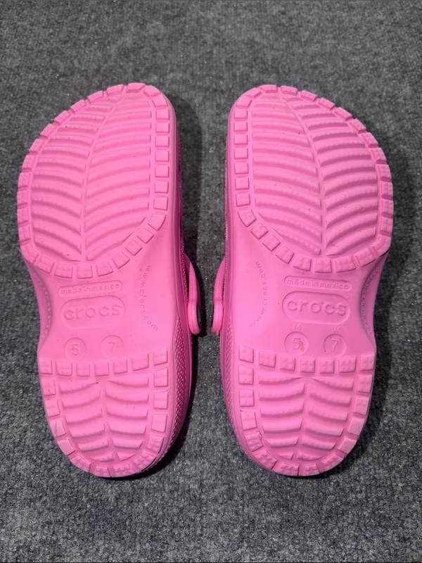 CROCS Classic Clog in Pink - Image 7