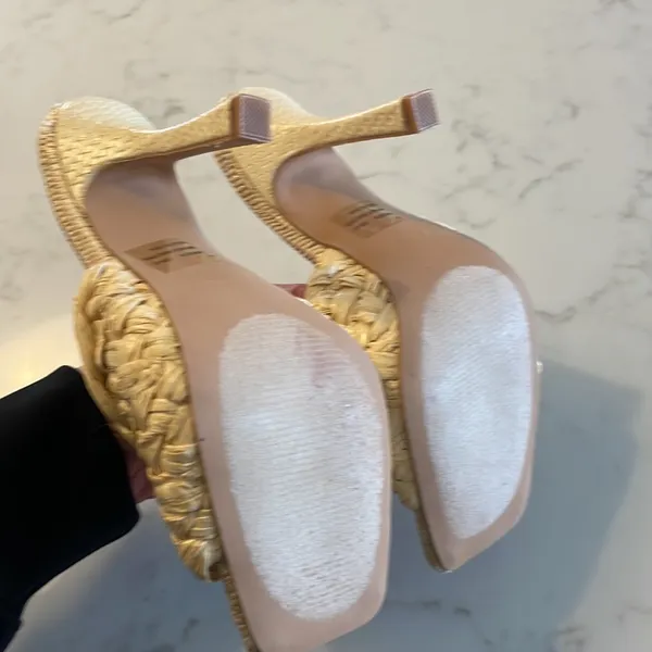 Cape Robbin Tan Woven Heels - Image 6