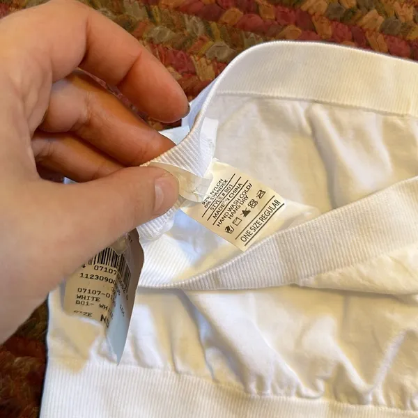 NWT WINDSOR WHITE BASIC BANDEAU STRAPLESS BRA TOP - Image 4
