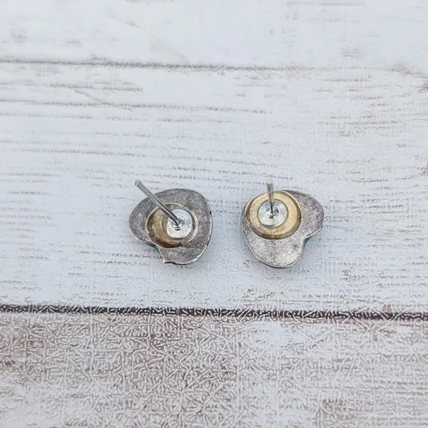 Vintage Stud Earrings Dainty Dark Teal Heart - Tarnished - Image 6