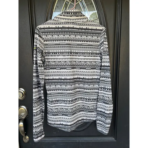 Nike Pro Dri-FIT women Large Black White Pixel Geometric Quarter-Zip Pullover - Image 4