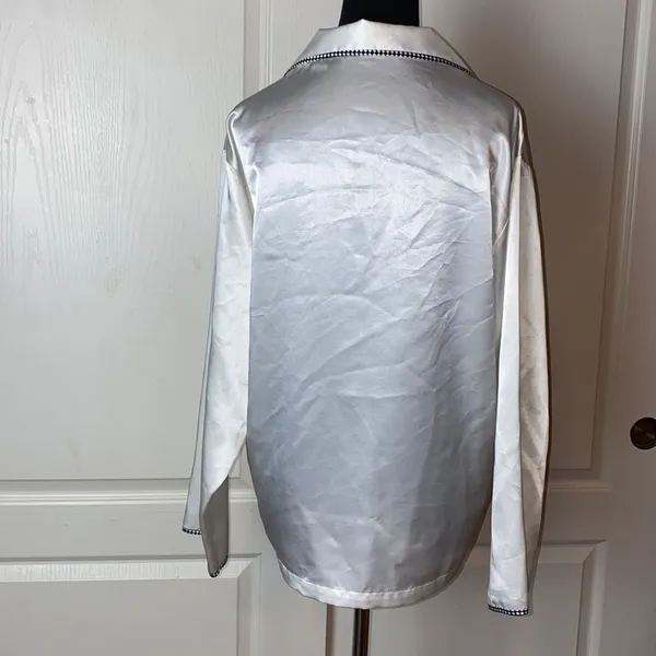 Vtg Victorias Secret White Satin Pajama Top - Image 3