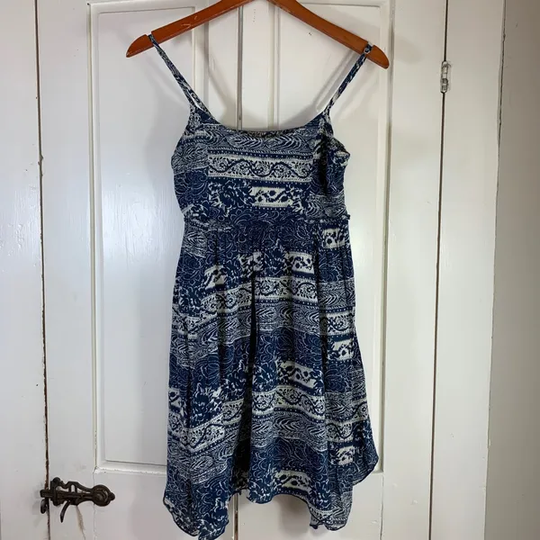 American Eagle Blue White Floral Handkerchief Hem‎ Sun Dress Small Fairycore - Image 3