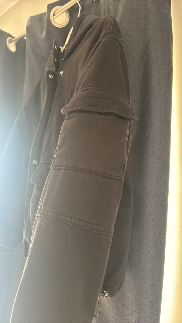 H&M Black Cargo Jacket - Image 5