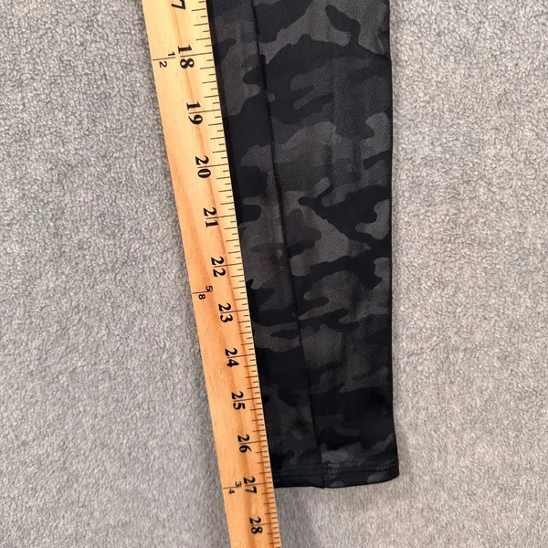 Spanx Camouflage High Waisted 27" Inseam Leggings Pants Women's X-Small Black - Image 2