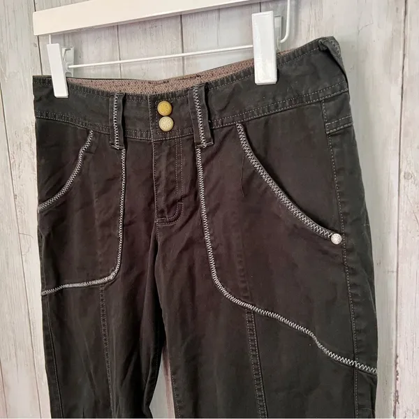 Athleta Hiking Cargo Pants C5 - Image 2