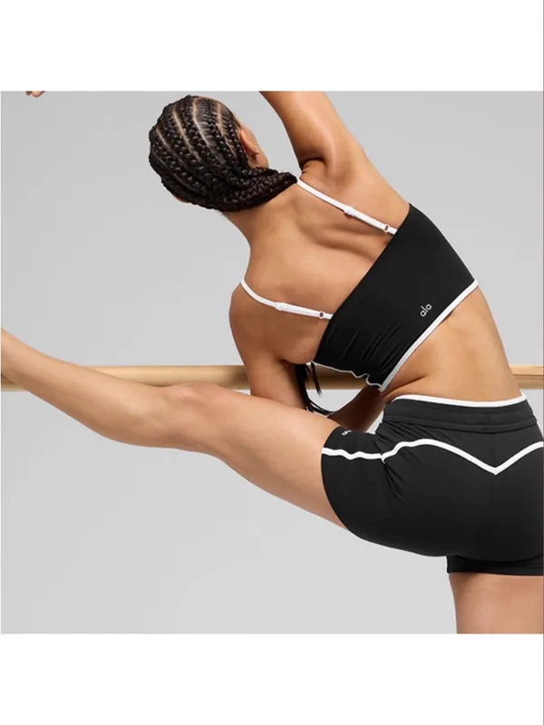 Alo Yoga airbrush black leggings and top with white side stripe set - Image 5