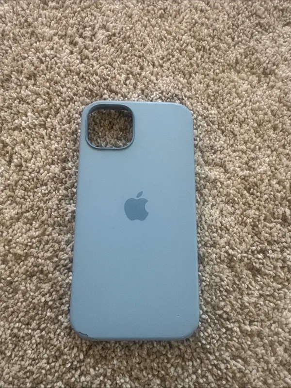 Apple iPhone 15 or 13 Blue Silicone Case with MagSafe - Image 2