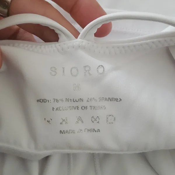 SIORO High Impact Strappy Crop Top Sports Bra - Image 8