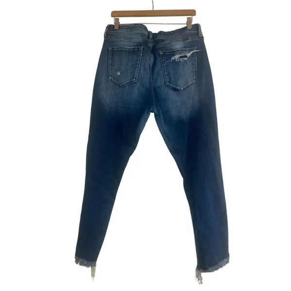 ✨KanCan™ Straight High Rise Ripped Sz 32 Jeans✨ - Image 3