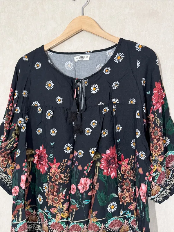 Natural Life Women’s Maribel Top Blouse Rayon in Black Floral Mushroom M - Image 4