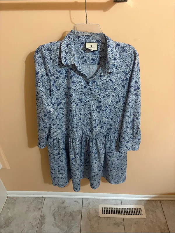 Tuckernuck Blue Floral Button-up Shirtdress - Image 3