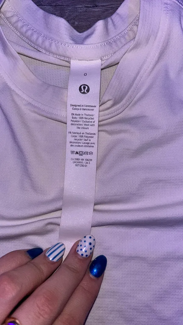 Lululemon Short Sleeve Cates Tee Cropped - Image 2