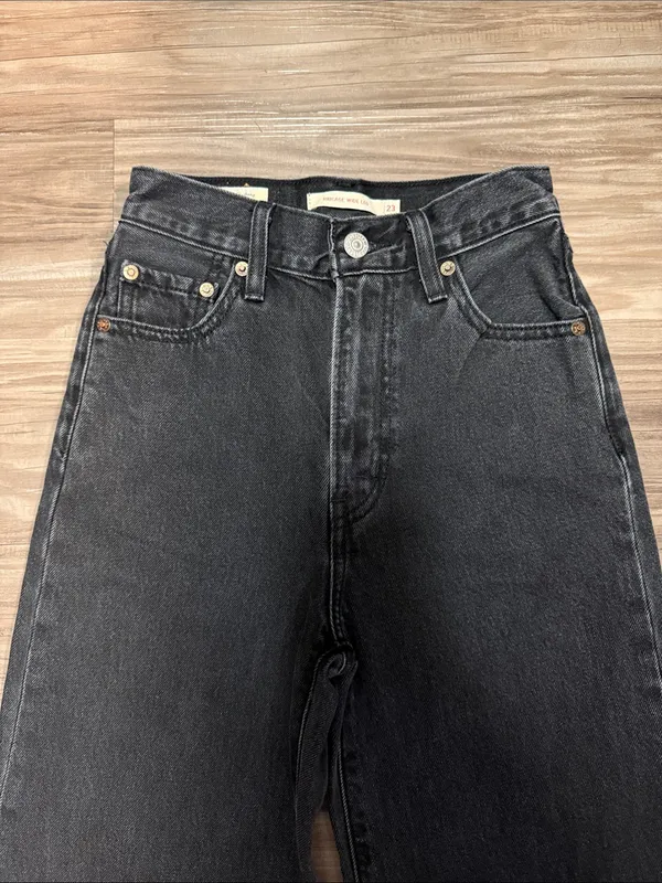 Levi’s Premium Ribcage Wide Leg Jeans W23 L32 Black Big E Zip Fly $110 - Image 3