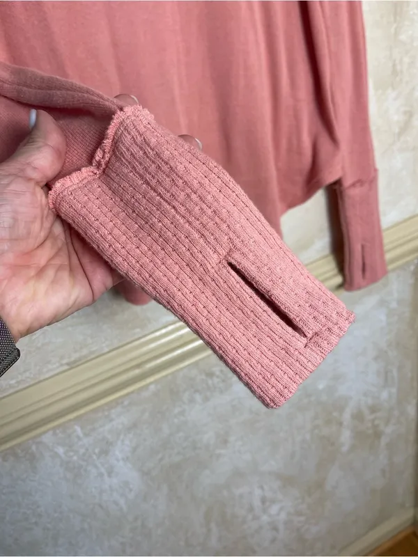 Free People “Colby Long Sleeve” thermal top Savannah Red Sz M - Image 5