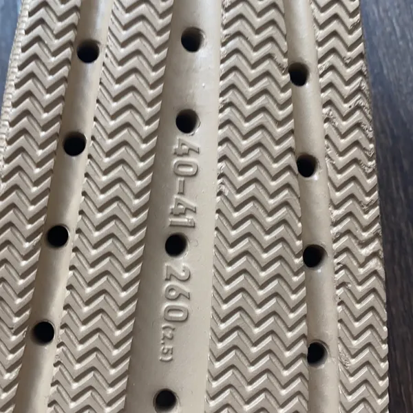 Cloud Slippers in Tan Size 9 - Image 3