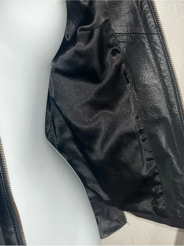 A.M.I Classic Black Leather Jacket - Women's Zip Front Size Small - Image 5