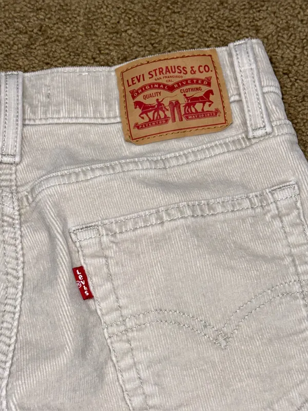 Levi’s 724 High Rise Straight Jeans NWOT Gray Corduroy Stretch Pants Sz 26x28 - Image 5