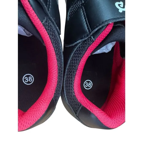 Peloton Cycling Shoes NEW IN BOX 38 - Image 5