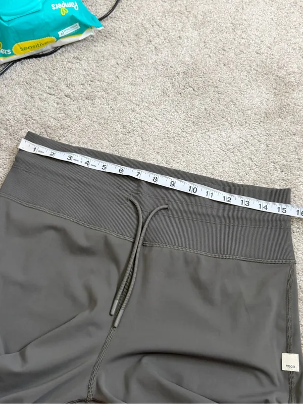 Vuori Women’s Daily Jogger Pants Pull On High Rise in Green L - Image 11