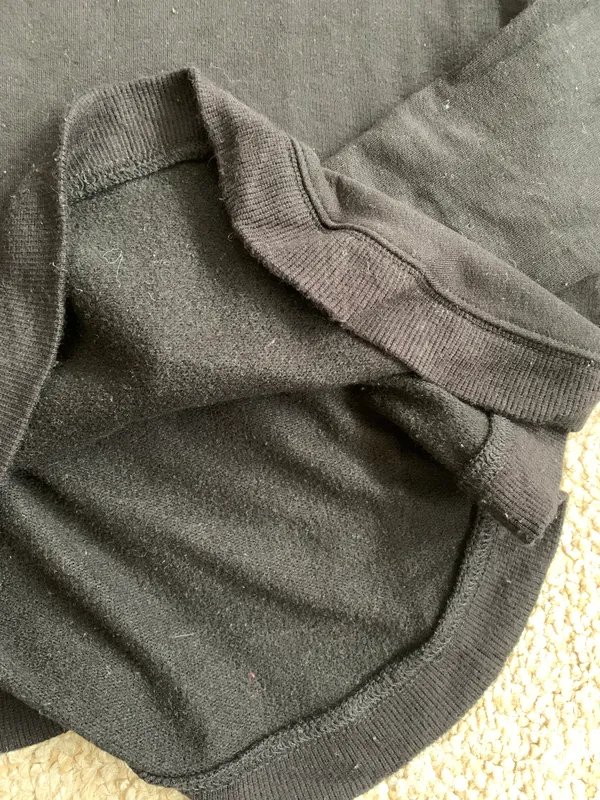 JoyLab Black  Flowy Top - Image 3