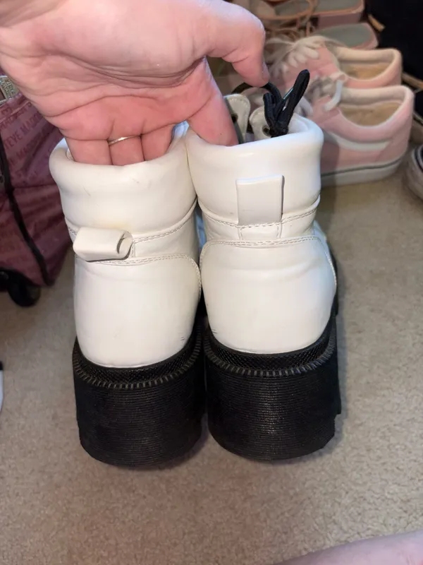 Forever 21 White Lace-Up Platform Combat Boots with Black Soles - Image 4