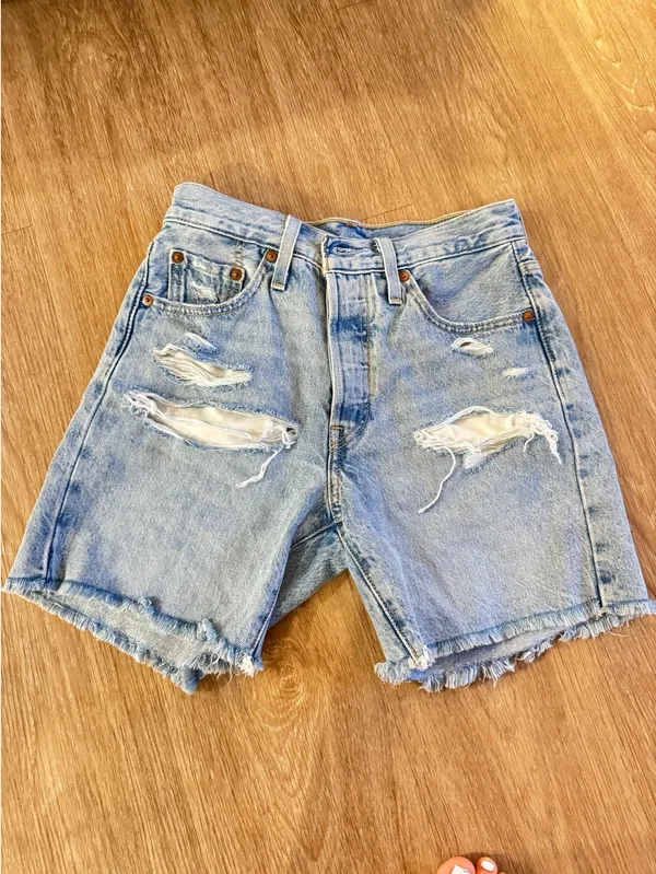 Levi’s 501 Long Denim Shorts - Image 3