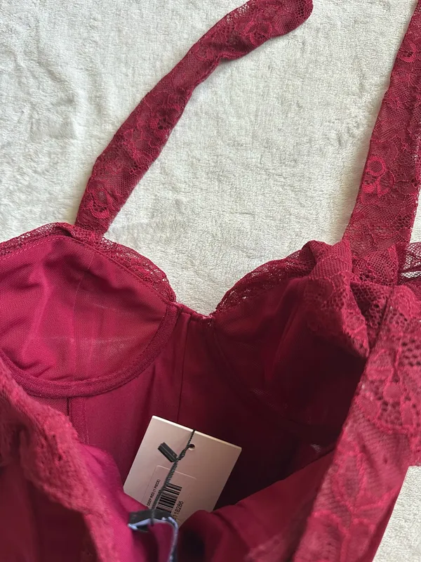 Outcast Clothing Philippa Top Deep Red - Image 11