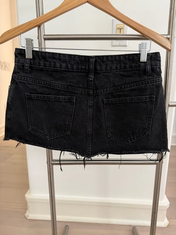 Edikted Skirt Mini Denim black  - Image 2