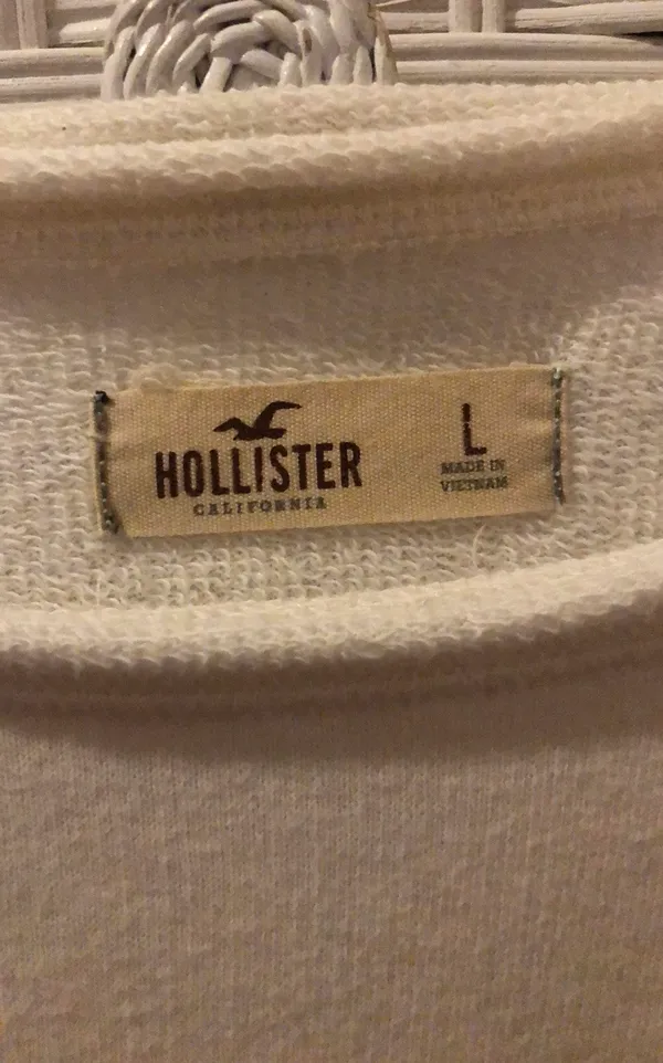 Hollister Sweater - Image 4