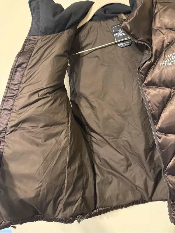 The North Face Women’s Brown 550 Down Vest Small size - Image 4
