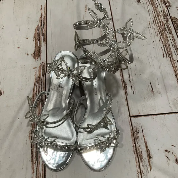 Nwot Wild‎ Diva Butterfly Wrapped Rhinestone Sandals - Image 9