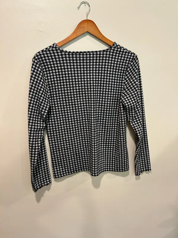 Old Navy Gingham long sleeve shirt - Image 8